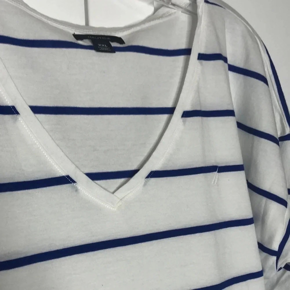 NAUTICA Striped V-Neck Tee - Picture 2 of 6